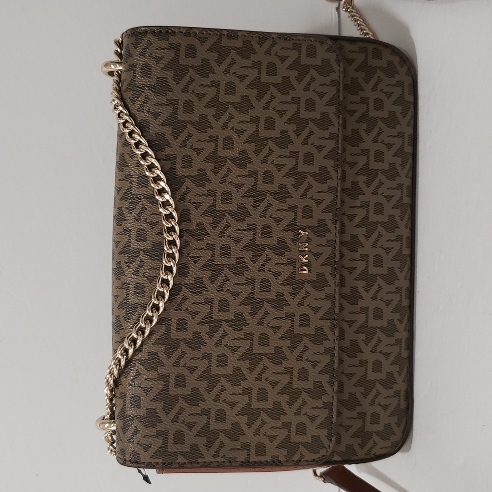 DKNY Sina-MD Flap Shoulder Bag